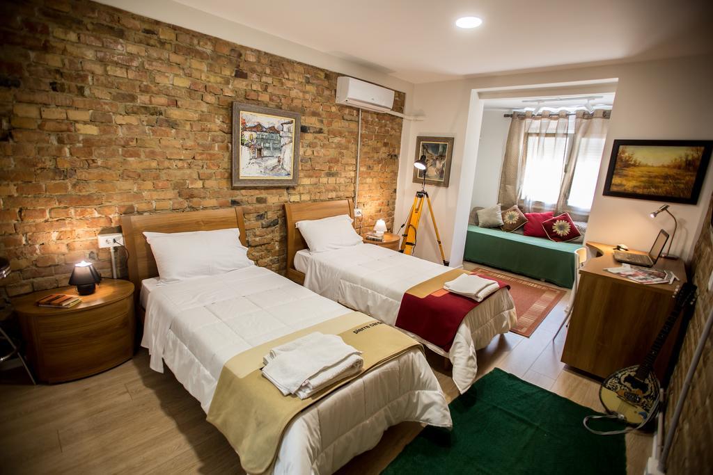 Bed & Breakfast Artistic